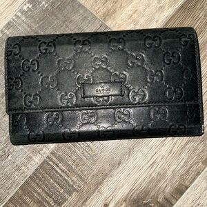 Black Gucci long wallet
